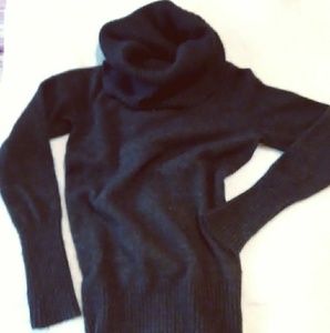 Fenn Wright Manson Ladies Sweater